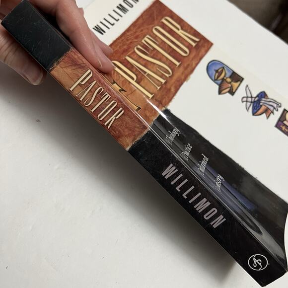 Pastor The Theology and Practice Of Ordained Ministry William H Willimon - Picture 8 of 8